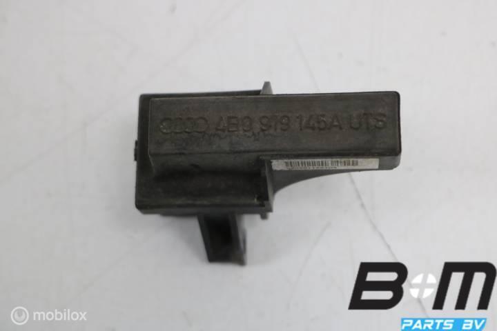 Radiogratische klok ontvanger A4 8E 1.8T 4B0919145A, Gebruikt