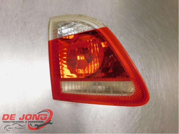 Feu arrière gauche d'un BMW 5-Serie, -, 3 mois de garantie, Utilisé, -