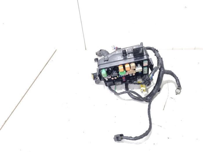 Zekeringkast van een Hyundai Bayon, Auto-onderdelen, Elektronica en Kabels, Hyundai, Gebruikt, 3 maanden garantie, Ophalen of Verzenden