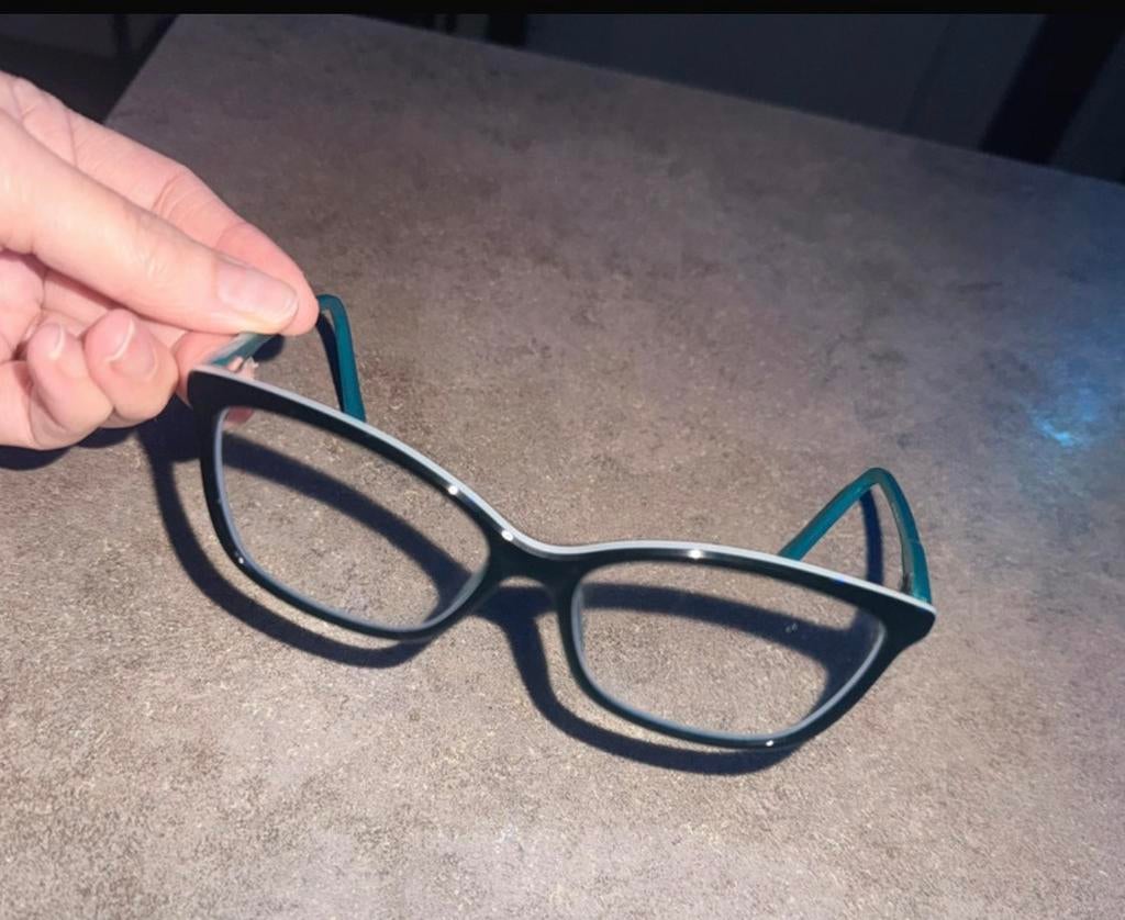 Multifocale bril +1 Tommy Hilfiger, Ophalen of Verzenden, Zo goed als nieuw, Bril