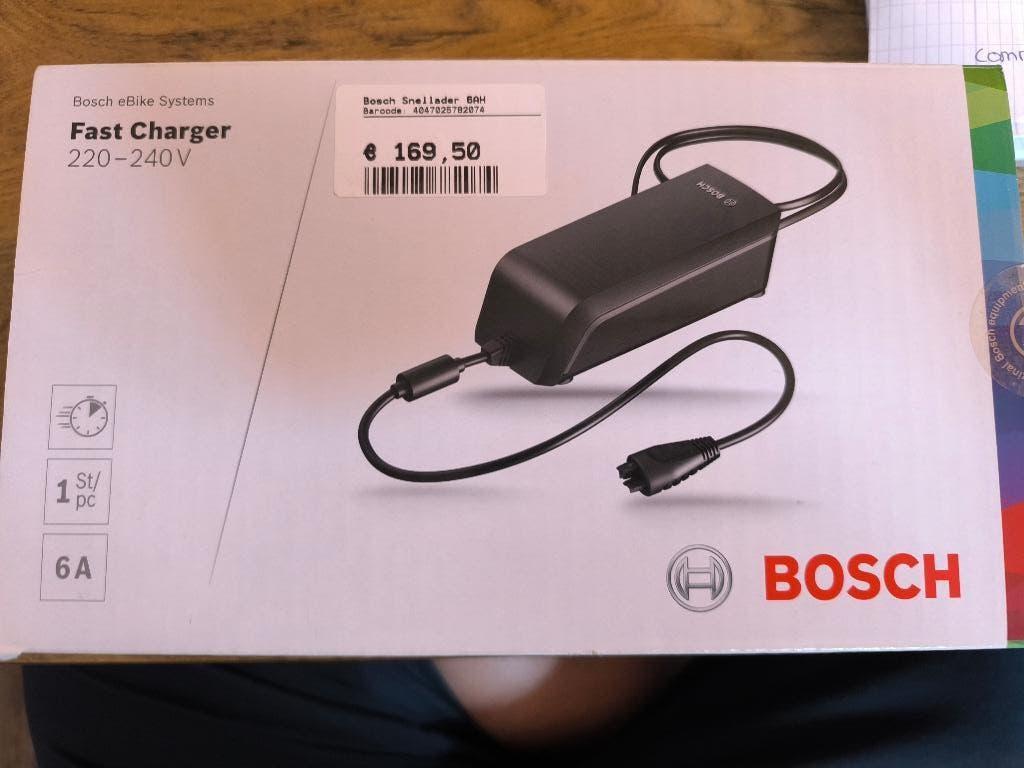 Snellader Bosch ebike systems Fast Charger 22-240V - 6A, Ophalen of Verzenden, Nieuw
