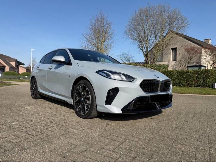 BMW 116 F70 (2025) — 12 000 km — Essence, Autos, BMW, Particulier, Série 1, Essence, Euro 6, 5 portes, Automatique, Argent ou Gris