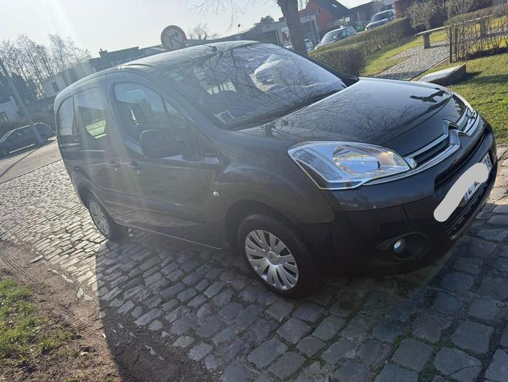 Citroën Berlingo AUTOMAAT 66.000km lichtevracht, Auto's, Citroën, Particulier, Berlingo, ABS, Adaptieve lichten, Airbags, Alarm