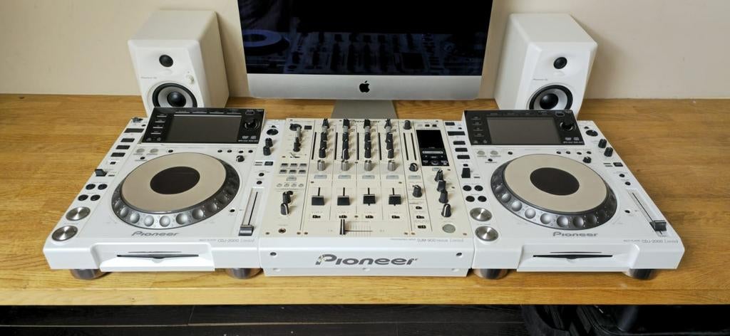 Limited Edition Pioneer DJ-set - Collectors Item, Muziek en Instrumenten, Dj-sets en Draaitafels, Dj-set, Pioneer, Ophalen of Verzenden