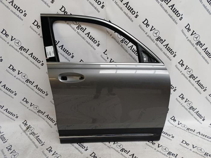 Portier 4Deurs rechts-voor van een Mercedes GLB-Klasse (7787, Auto-onderdelen, Carrosserie, Deur, Mercedes-Benz, Gebruikt, 3 maanden garantie