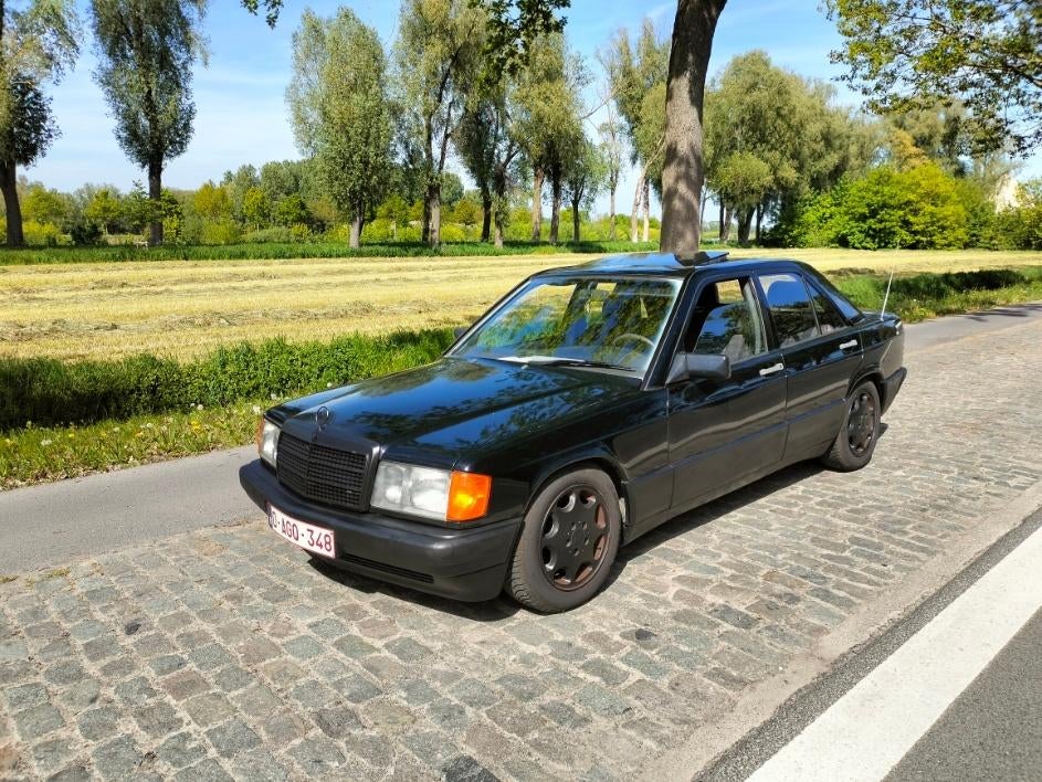 Mercedes 190E 2L Benzine Automaat, Auto's, Mercedes-Benz, Automaat, 4 deurs, 4 cilinders, Euro 1