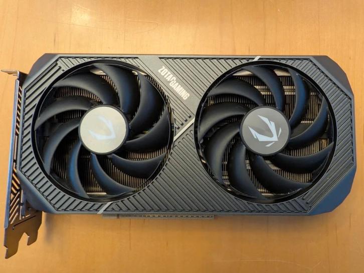 Zotac NVIDIA Twin Edge OC RTX 5060 Ti 16 GB DDR7, Computers en Software, Videokaarten, Zo goed als nieuw, Nvidia, Ophalen of Verzenden