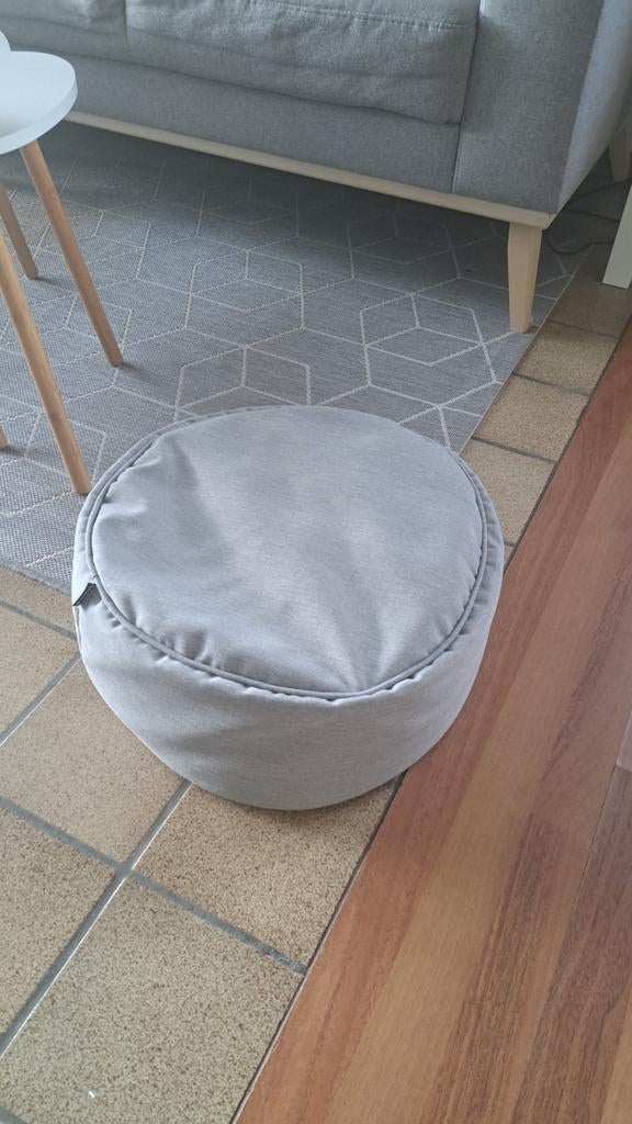 Mini poef grijs Casa, Maison & Meubles, Canapés | Repose-pieds & Poufs, Tissus, Enlèvement ou Envoi