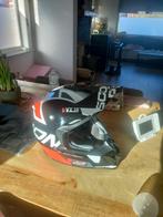 Scorpion helm, Motoren, Ophalen