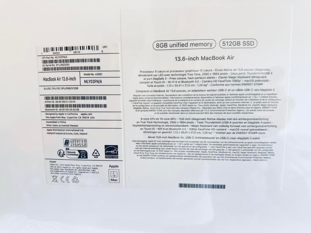 Macbook air neuf 13,6, Computers en Software, Netwerk switches, Ophalen of Verzenden, Zo goed als nieuw