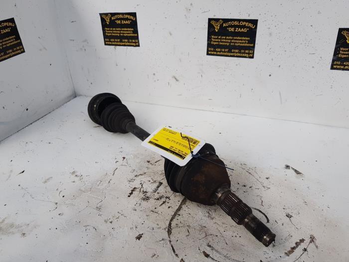 Aandrijfas links-voor van een Opel Vectra, Auto-onderdelen, Gebruikt, -, -, Opel