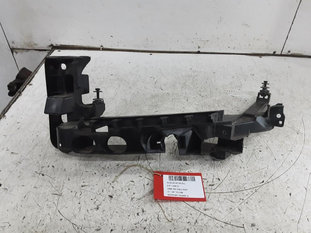 SUPPORT PHARE GAUCHE Audi A3 (8P1) (8P0805607), Autos : Pièces & Accessoires, Éclairage, Audi, Utilisé