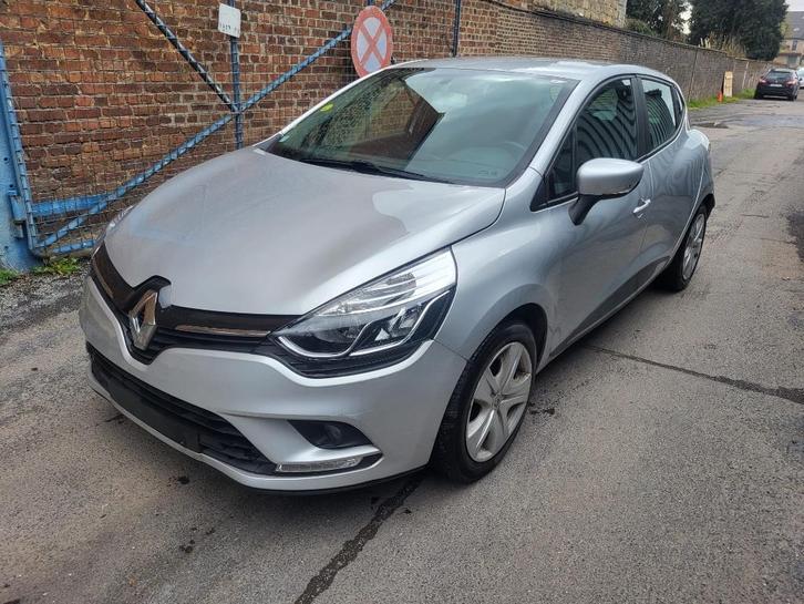 Renault Clio Tech 1.5 dci 2017, Autos, Renault, Particulier, Clio, ABS, Airbags, Air conditionné, Android Auto, Bluetooth, Ordinateur de bord
