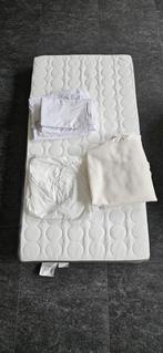 Matras babybed met matrasbeschermers en lakens, Kinderen en Baby's, Ophalen, Gebruikt, Jongetje of Meisje