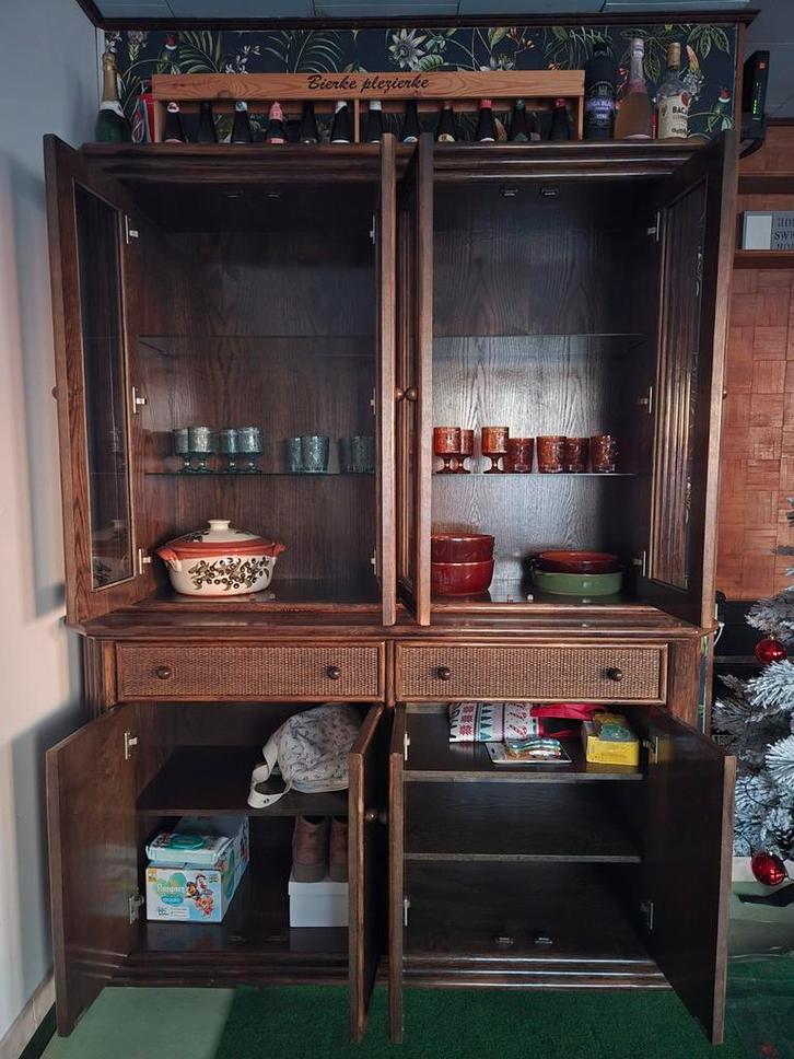 eetkamer complete Beschikbaar tot 15 maart., Antiek en Kunst, Antiek | Meubels | Kasten, Ophalen of Verzenden