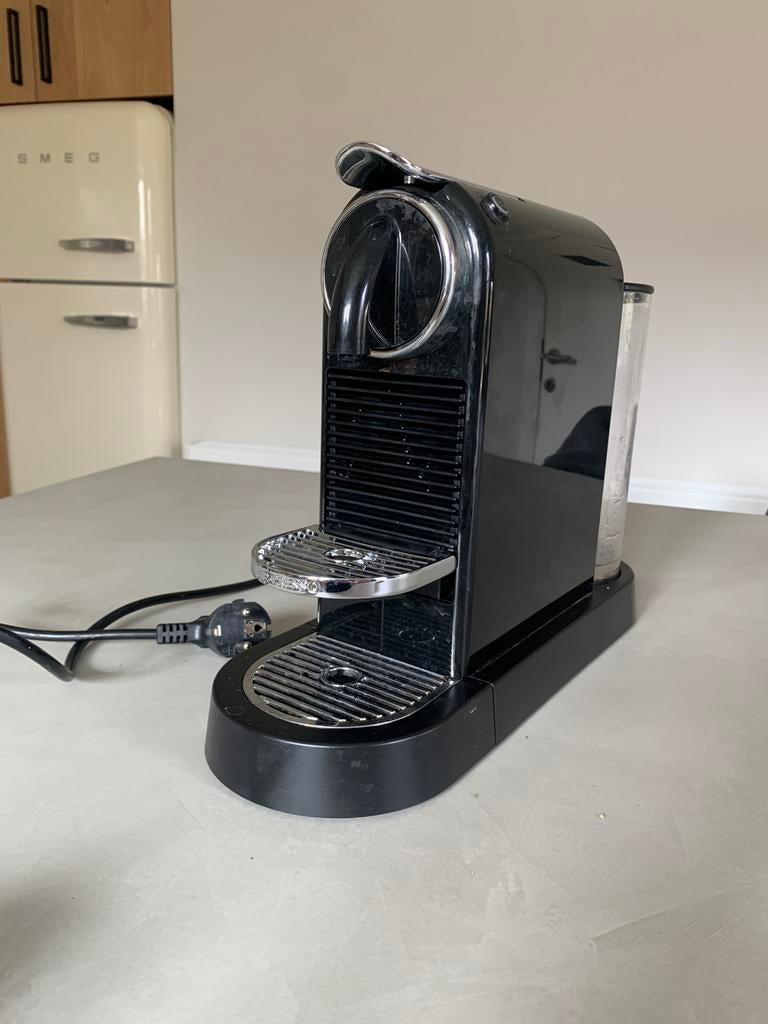 Nespresso Magimix Citiz koffiemachine koffiezetapparaat, Ophalen of Verzenden, Zo goed als nieuw, Koffiemachine