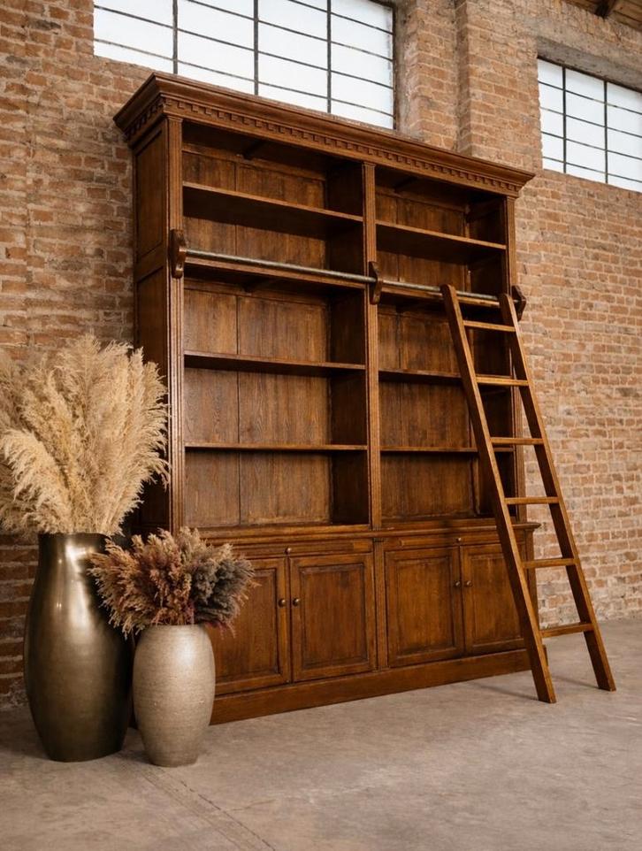 Eiken boekenkast/bibliotheekkast GRATIS LEVERING, Huis en Inrichting, Kasten | Boekenkasten, Zo goed als nieuw, 200 cm of meer