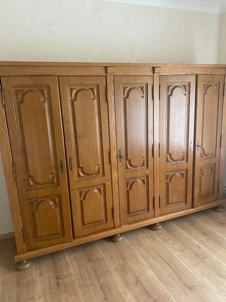 Garde robes, Enlèvement ou Envoi, Comme neuf