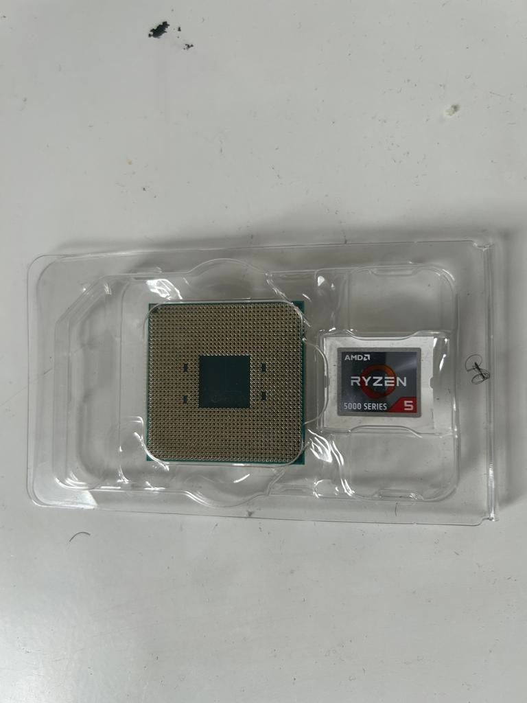 Ryzen 5 5500 cpu (Gloednieuw), Computers en Software, Processors, Ophalen of Verzenden, Zo goed als nieuw