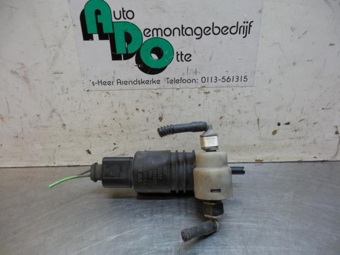 Pompe lave-glace avant d'un Volkswagen Caddy (Caddy 04-), Autos : Pièces & Accessoires, Vitres & Accessoires, Volkswagen, Utilisé