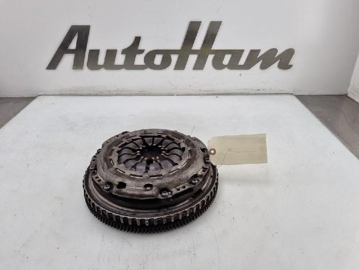 VOLANT MOTEUR BI-MASSE Renault Megane III Grandtour (KZ), Autos : Pièces & Accessoires, Moteurs & Accessoires, Renault, Utilisé