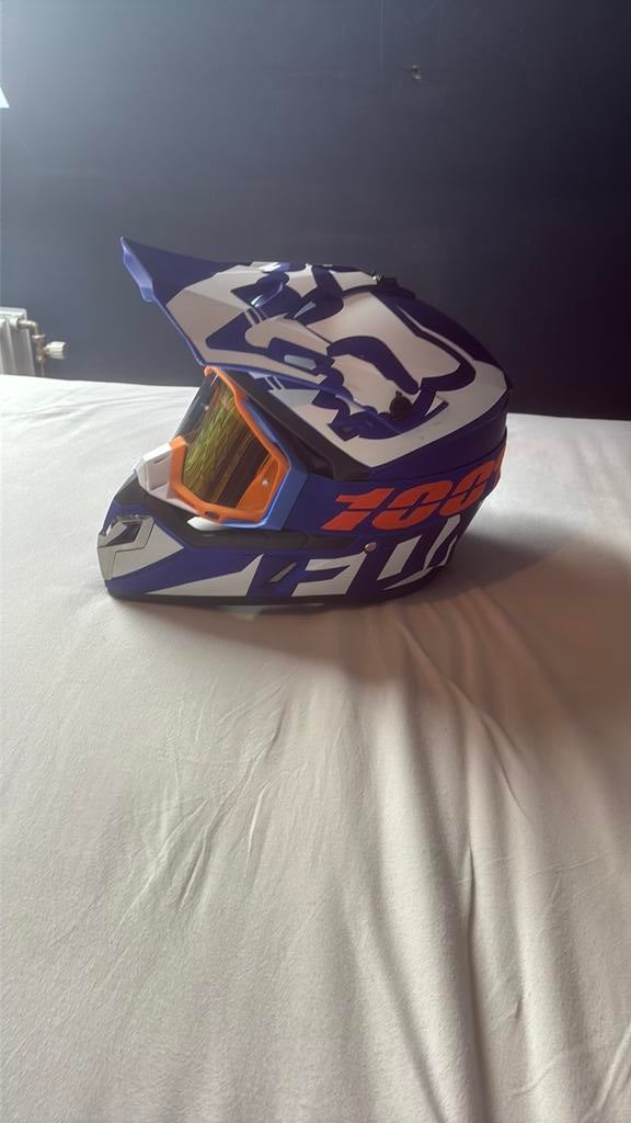 Motor cross helm, Motoren, Ophalen