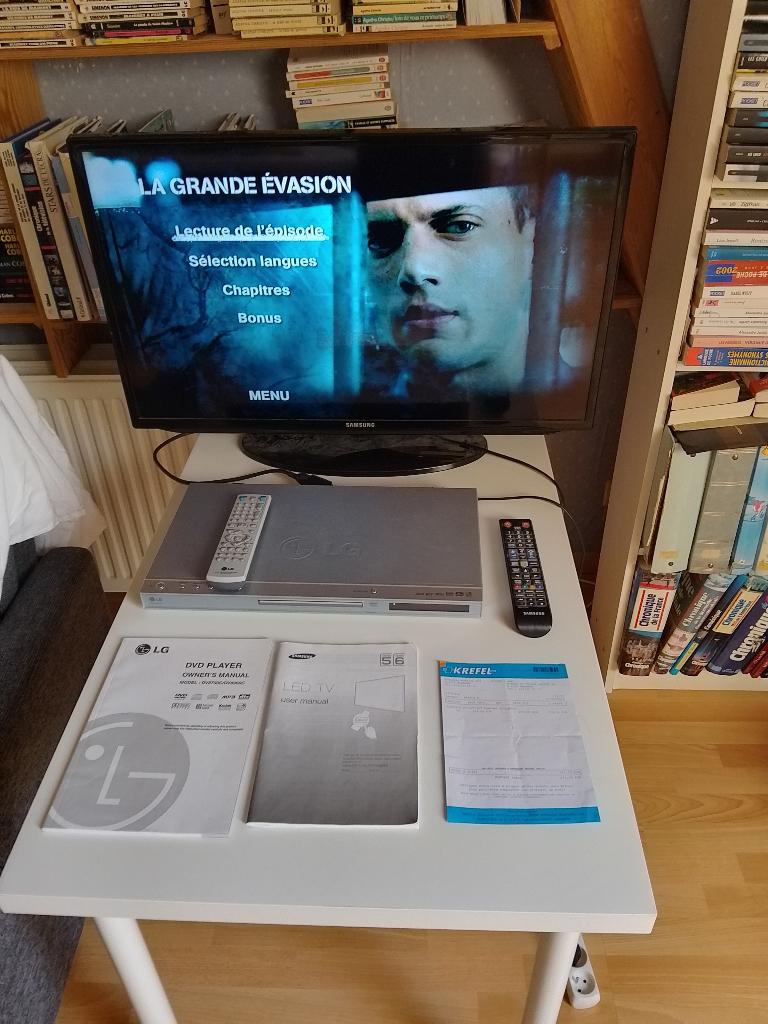 Te koop: tv + dvd-speler + veel dvd's, Ophalen, Gebruikt