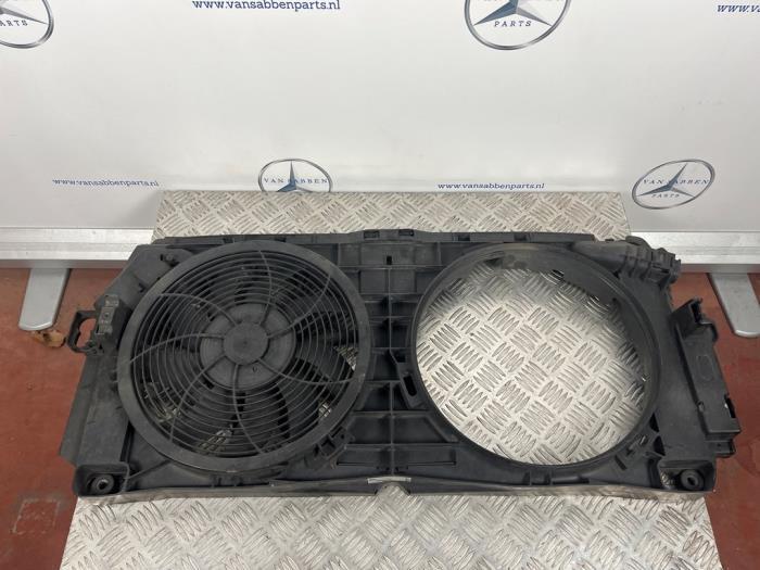 Ventilateur moteur d'un Mercedes Sprinter, Autos : Pièces & Accessoires, Climatisation & Chauffage, Mercedes-Benz, Utilisé, 3 mois de garantie