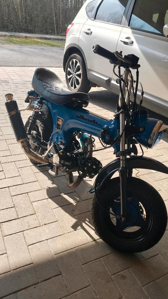 Zhenhua Honda Dax klasse A, Vélos & Vélomoteurs, Cyclomoteurs | Honda, Enlèvement