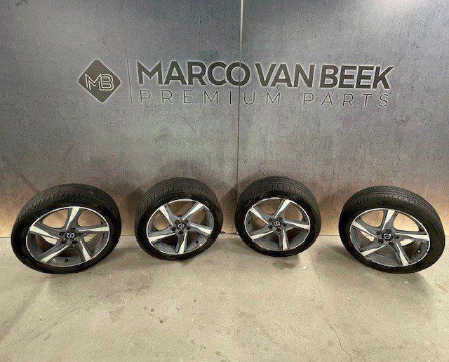 17 Inch all season wielen set Volvo V40, Auto-onderdelen, Banden en Velgen, Banden en Velgen, All Season, 17 inch, Personenwagen