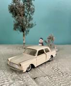 Norev plastic Ford Taunus 12 M, Ophalen of Verzenden, Gebruikt, Auto, Norev