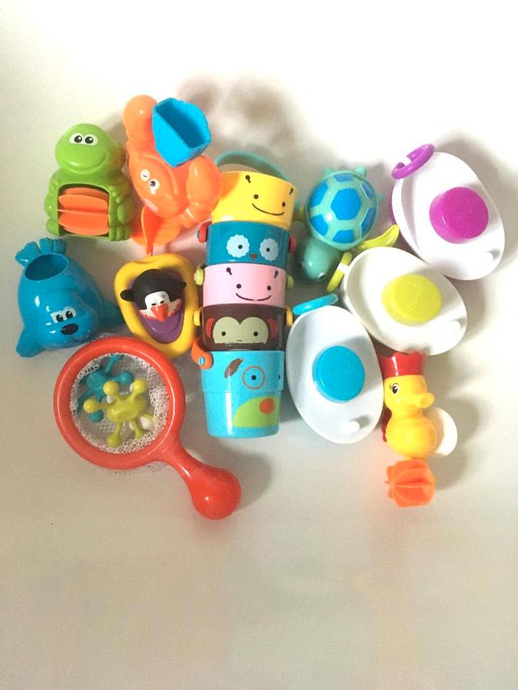Jouets pour le bain (grand lot), Enfants & Bébés, Jouets | Jouets de bain, Comme neuf, Enlèvement ou Envoi