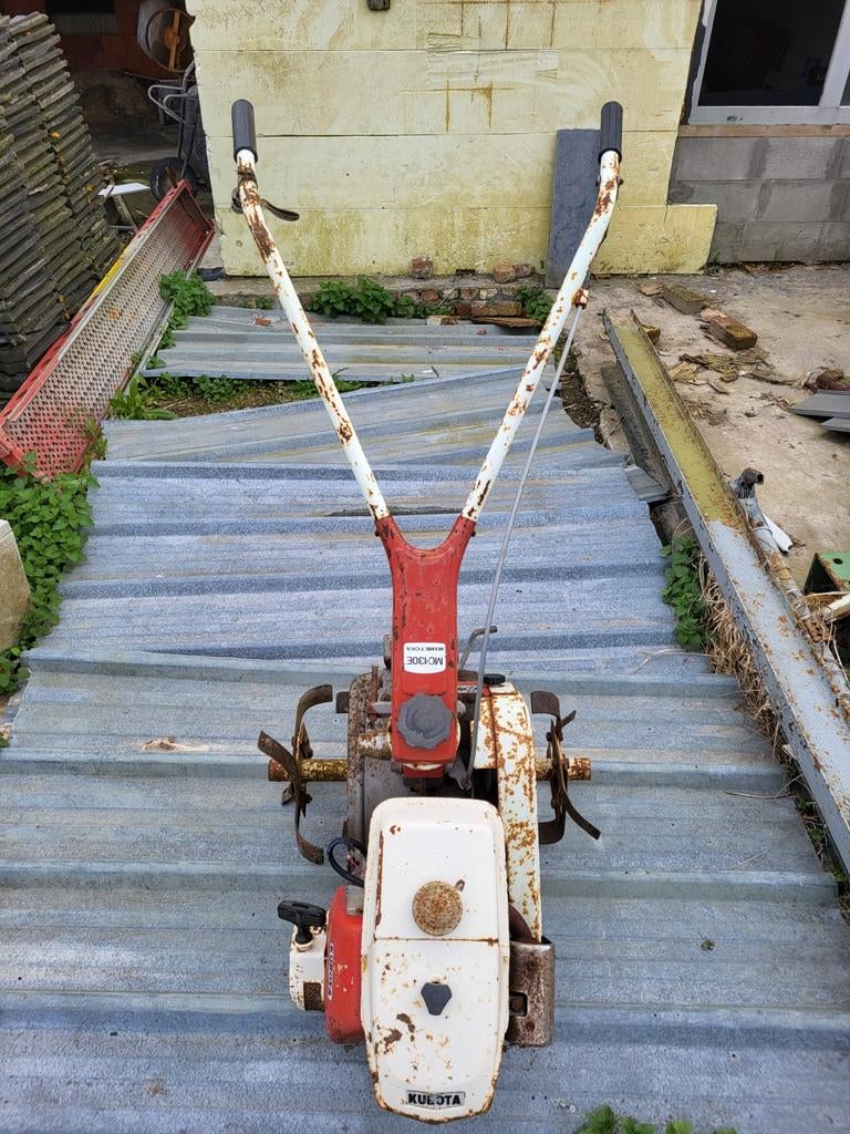 Kubota motorfrees / grondfrees, Zakelijke goederen, Ophalen