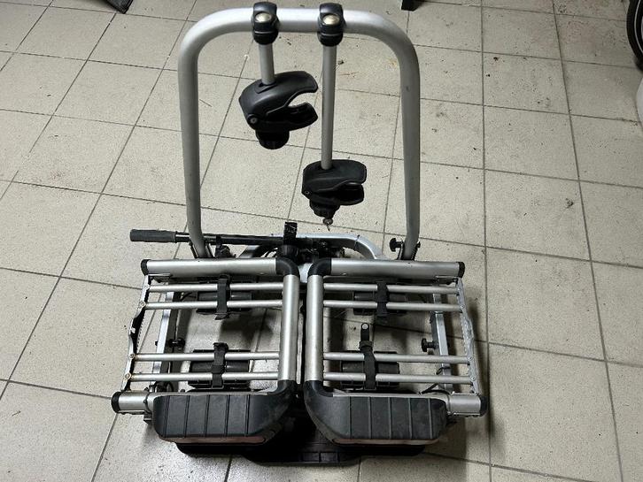 Thule fietsendrager voor 2 normale fietsen, Autos : Divers, Porte-vélos, Utilisé, Support d'attelage, 2 vélos, Enlèvement