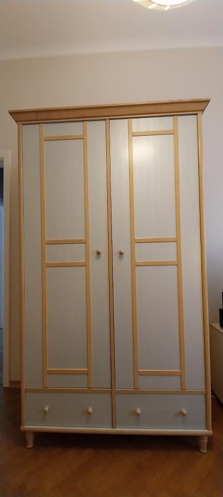 Kinderslaapkamer (kledingkast en bed van 200x90), Kinderen en Baby's, Kinderkamer | Bedden, Zo goed als nieuw, Lattenbodem, Matras