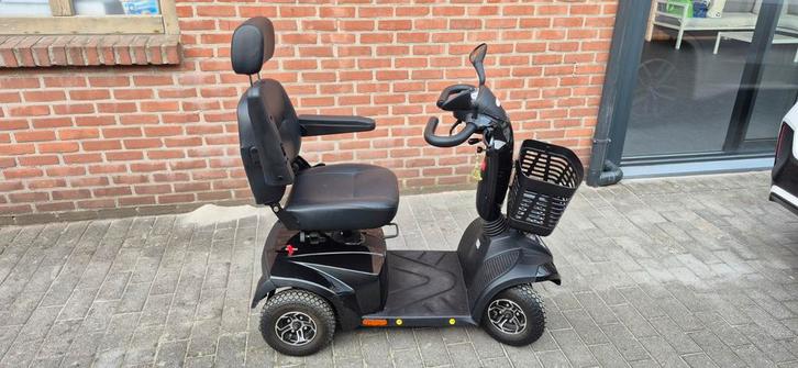 Scootmobiel. Perfect onderhouden + nieuwe accu's, Diversen, Brommobielen en Scootmobielen, Zo goed als nieuw, Drive, 26 t/m 35 km