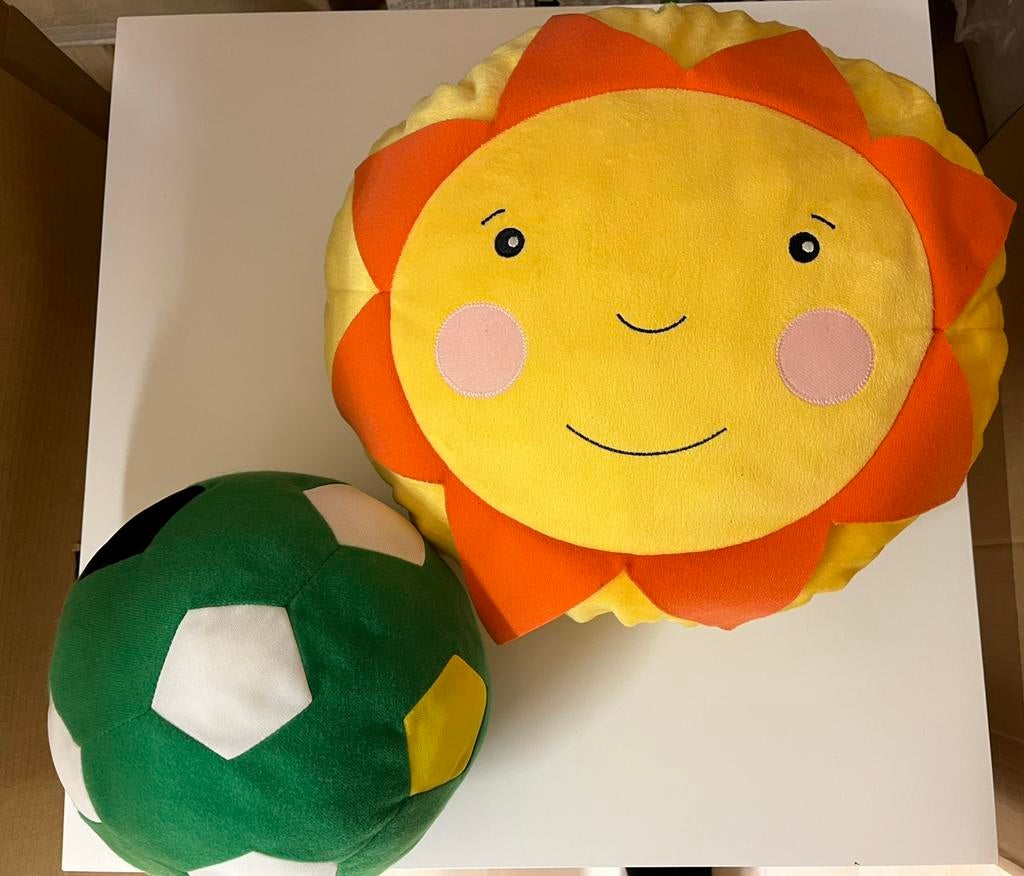 Kussen bal en zon, Kinderen en Baby's, Ophalen, Zo goed als nieuw