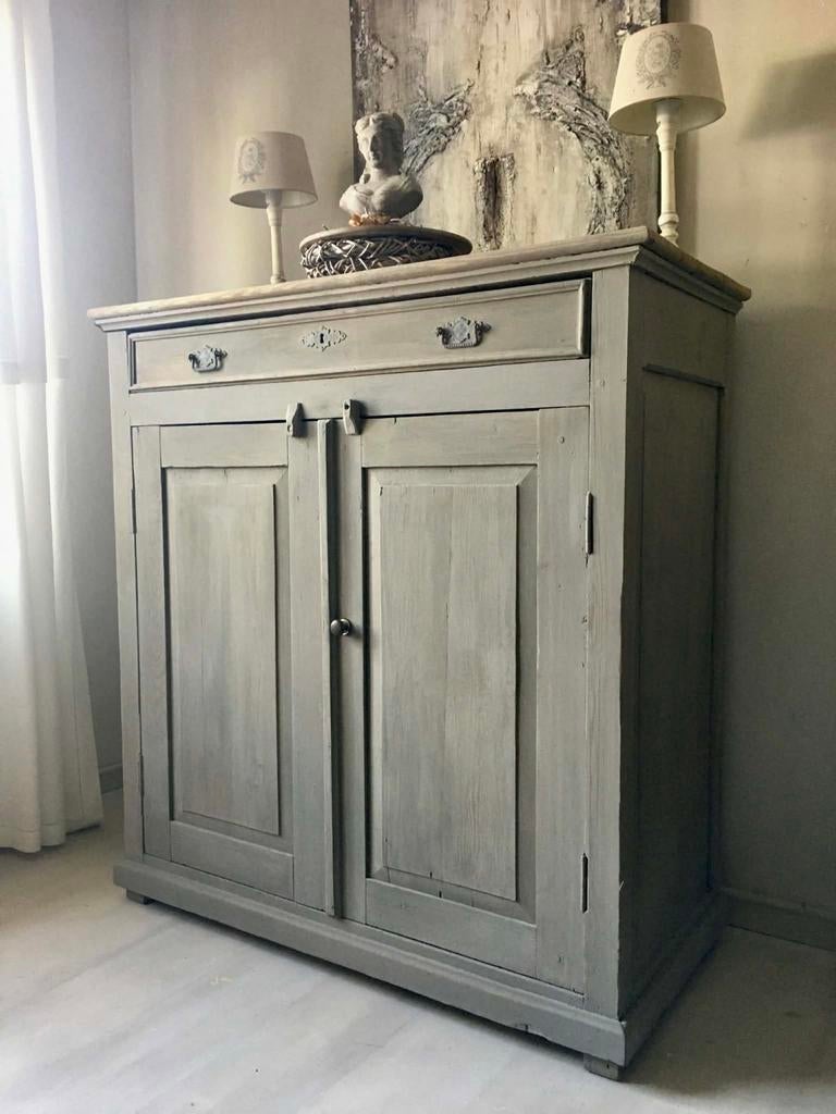 Landelijke kast met mooi houten blaf, Huis en Inrichting, Kasten | Overige, Ophalen