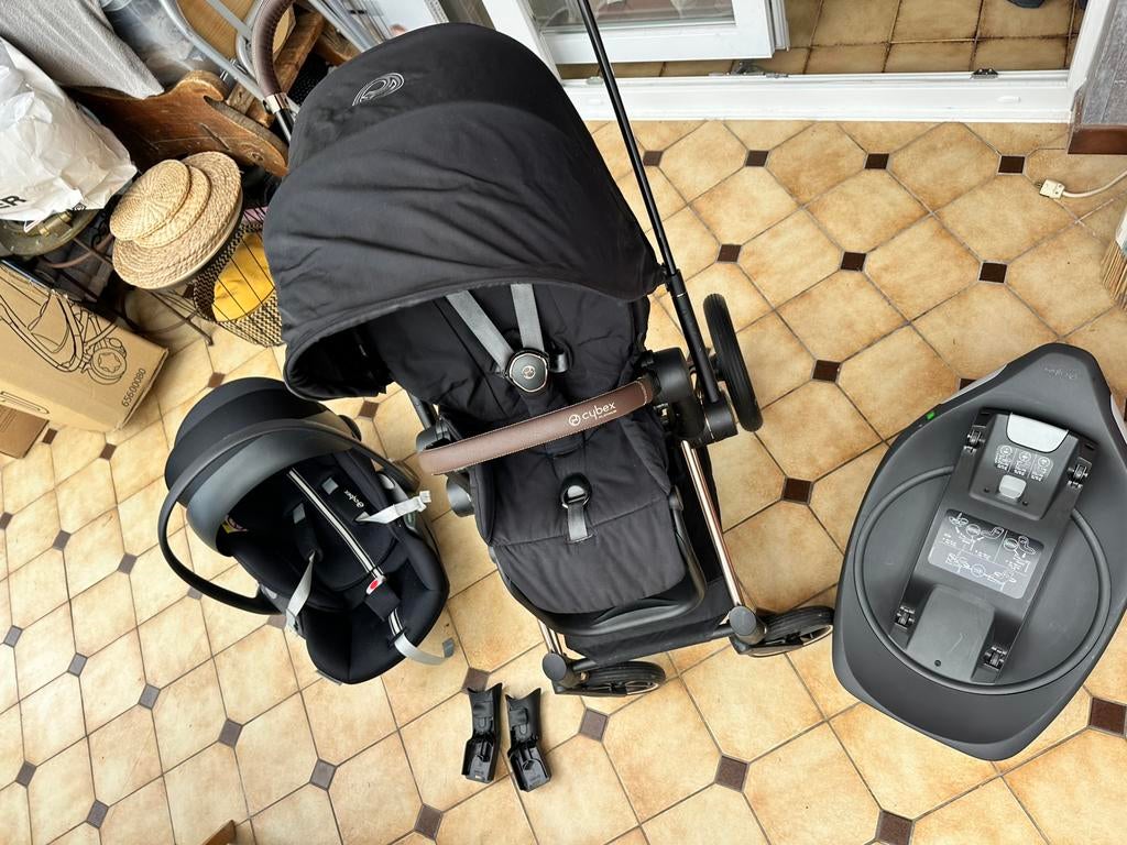 Poussette Priam, Autres marques, Avec siège auto, Comme neuf, Enlèvement