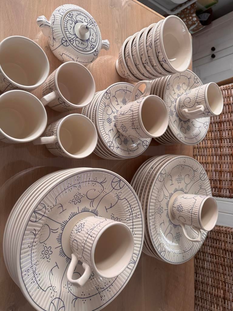 Eet- en koffieservies Royal Boch Copenhague, Antiek en Kunst, Ophalen