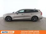 Volvo V60 2.0 D3 Momentum Pro (bj 2019, automaat), Auto's, Stof, Gebruikt, 1738 kg, 1969 cc