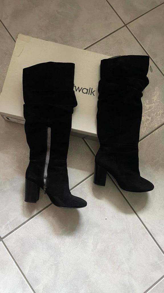 BOTTES hautes CATWALK noir daim 38, Enlèvement ou Envoi, Comme neuf, Catwalk, Bottes hautes