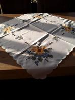 Set van 18 verschillende tafellakens, Huis en Inrichting, Ophalen