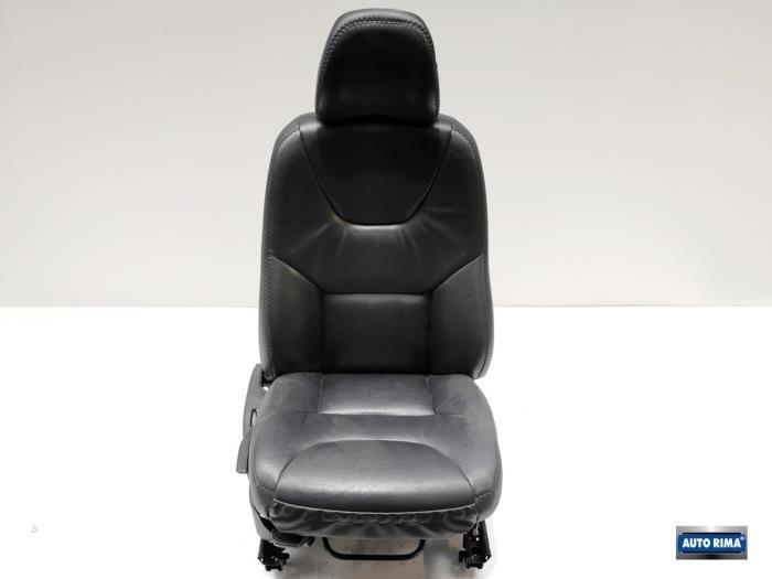 Siège droit d'un Volvo XC70, Autos : Pièces & Accessoires, Habitacle & Garnissage, Utilisé, 3 mois de garantie, Enlèvement ou Envoi