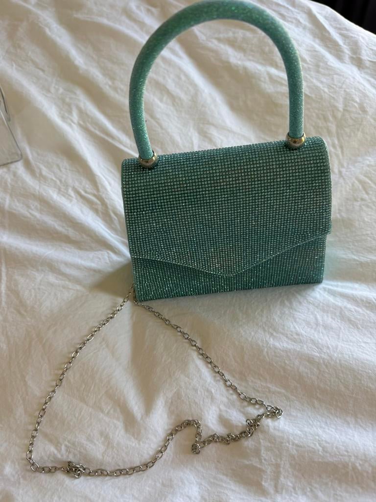 Sac à strass 'Jackie' turquoise, Bijoux, Sacs & Beauté, Sacs | Sacs Femme, Enlèvement ou Envoi, Neuf, Bleu, Sac de soirée