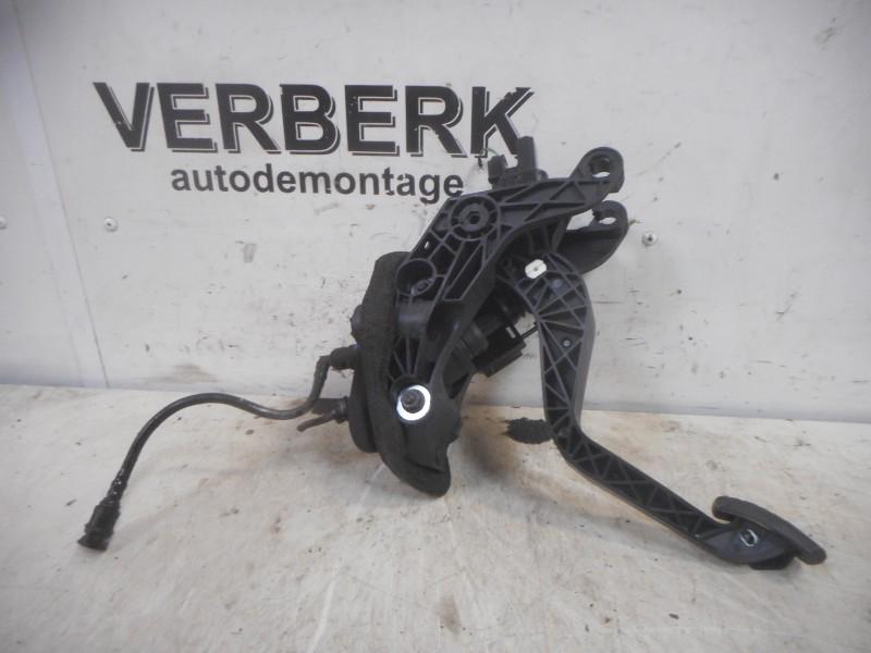 PEDALE D'EMBRAYAGE Ford Fiesta 6 (JA8) (ay11-7b633-ad), Autos : Pièces & Accessoires, Habitacle & Garnissage, Ford, Utilisé