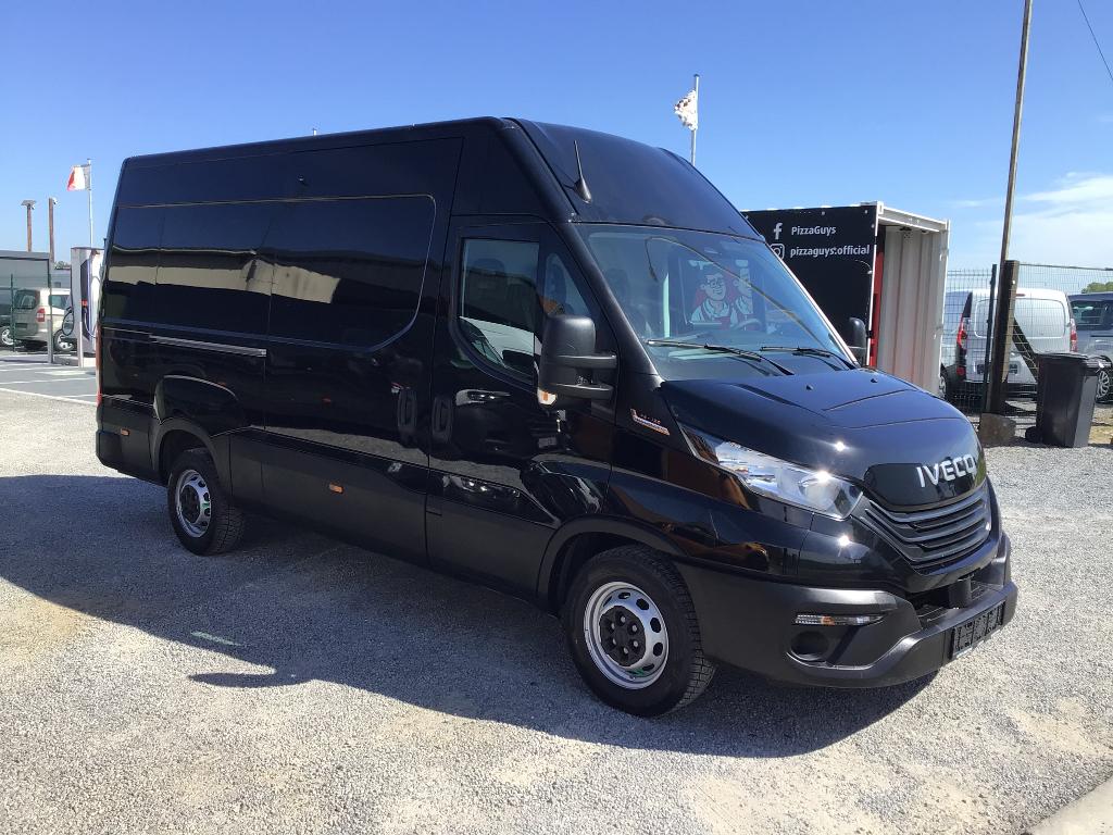 iveco daily l3h2 30hdi 180pk automaat 2026 10km 36950e ex, Auto's, Bestelwagens en Lichte vracht, Bedrijf, Te koop, ABS, Automatische klimaatregeling