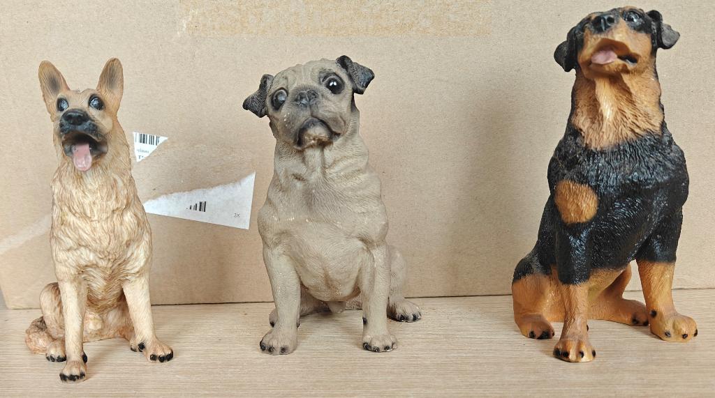 Stenen hondjes, Ophalen, Zo goed als nieuw, Dier