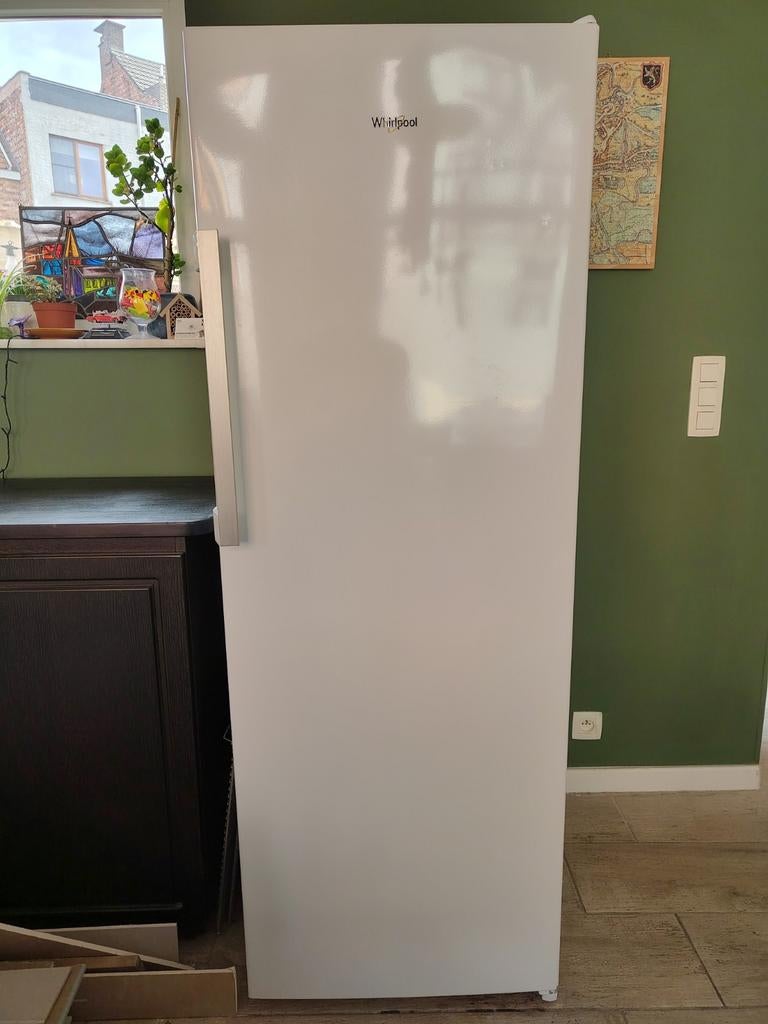 Whirlpool SW6A2QW2 fridge (59,5 x 167 x 64,5 cm), 160 cm ou plus, Enlèvement, 200 litres ou plus, 60 cm ou plus
