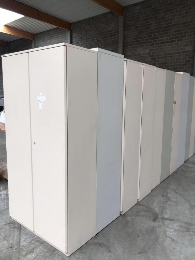 PROMO Lot  3 Très belles armoires métal 100x195 cm avec clé, Enlèvement, Utilisé, Métal